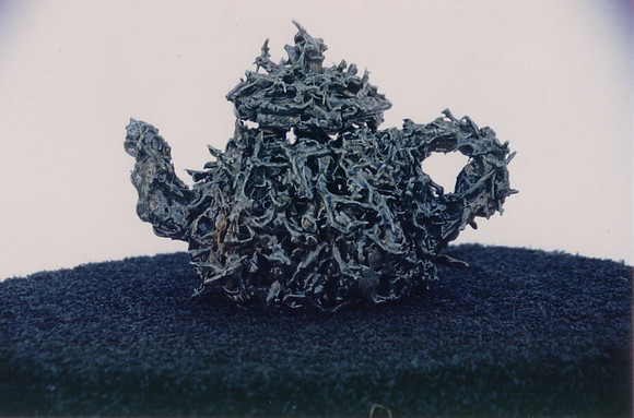 Green Thorns, Slip, Thorns, Height 12 cm - Fired 1220°